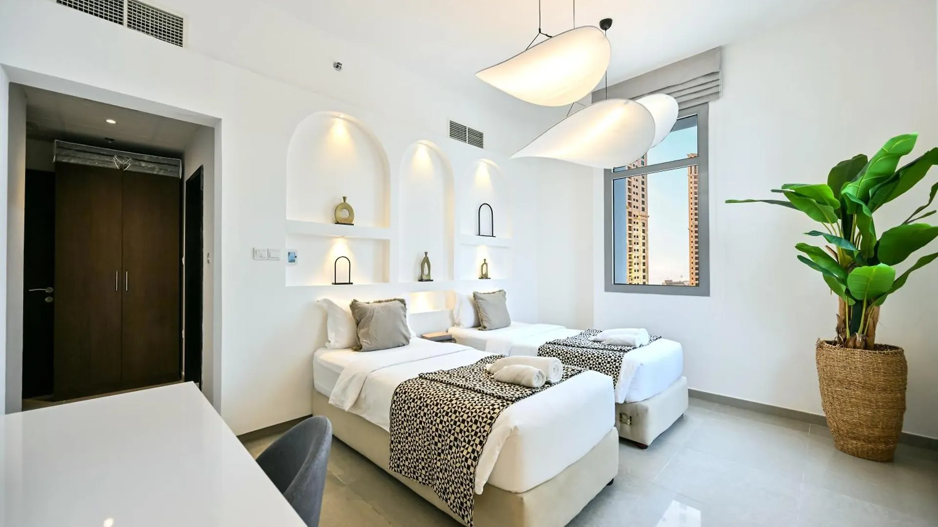 Black & Bold - Aesthetic Stay Dubai United Arab Emirates
